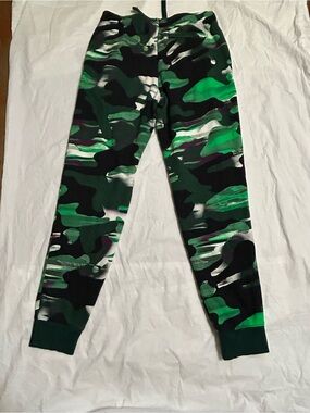 Youth Under Armour Green Camo Jogger Pants - Casual